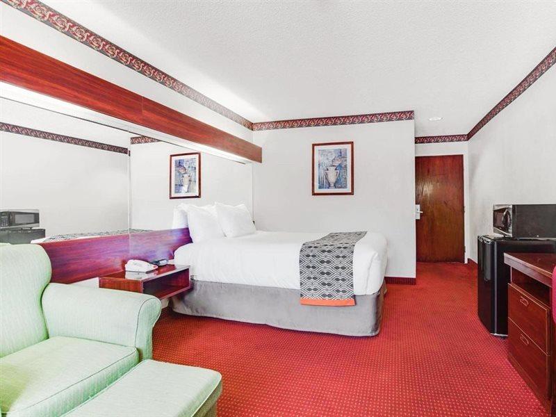 Microtel Inn & Suites By Wyndham Savannah/Pooler Esterno foto