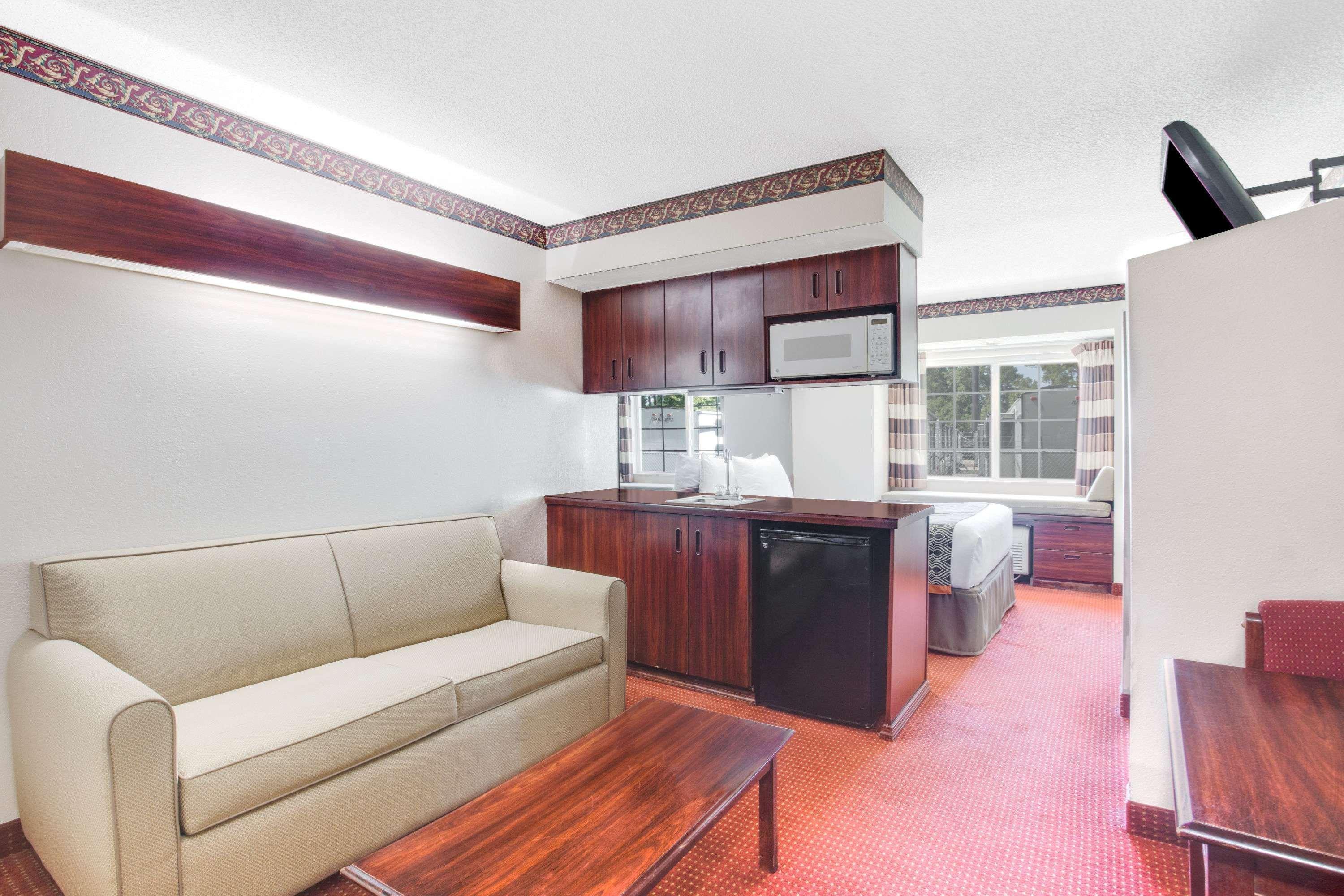 Microtel Inn & Suites By Wyndham Savannah/Pooler Esterno foto
