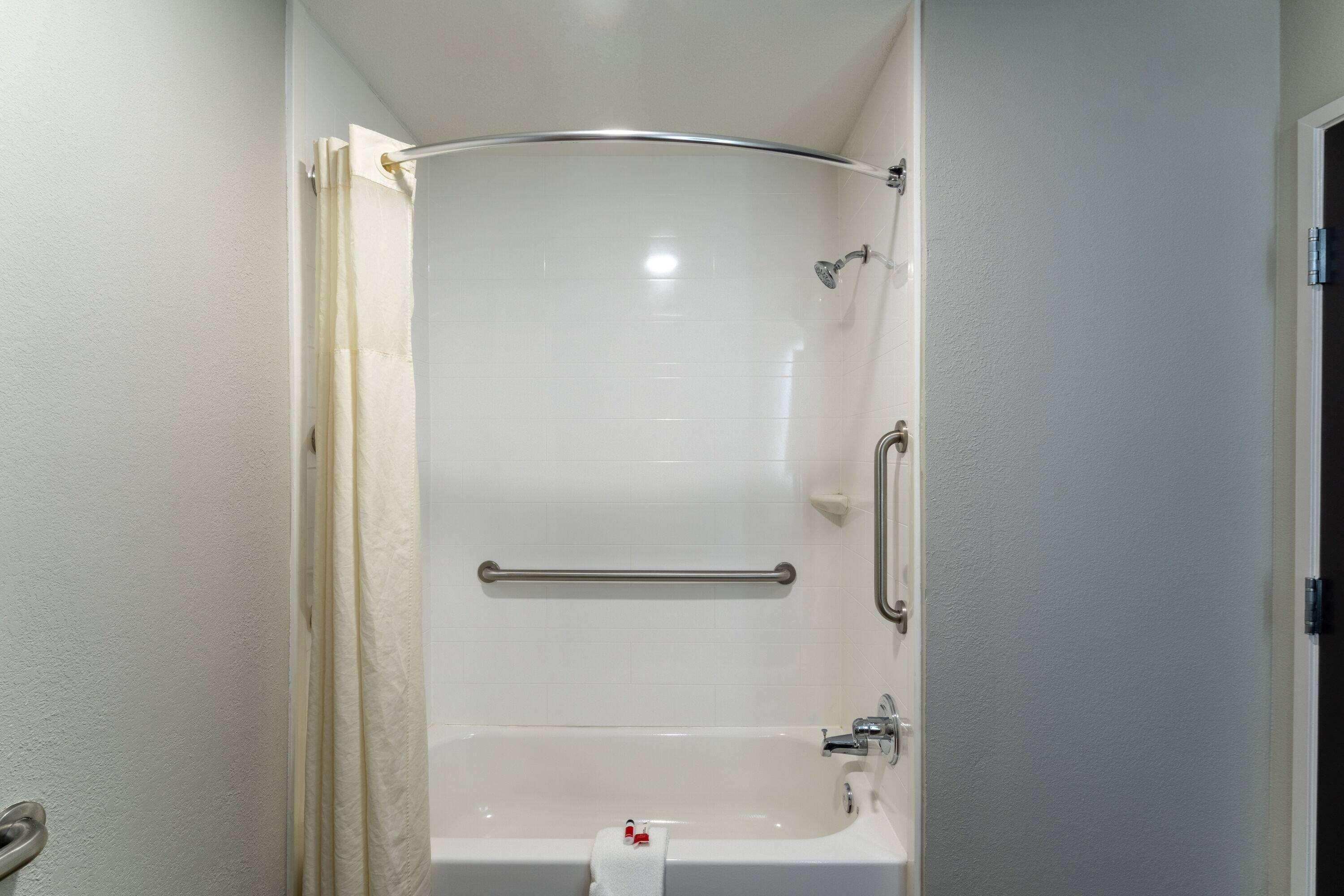 Microtel Inn & Suites By Wyndham Savannah/Pooler Esterno foto